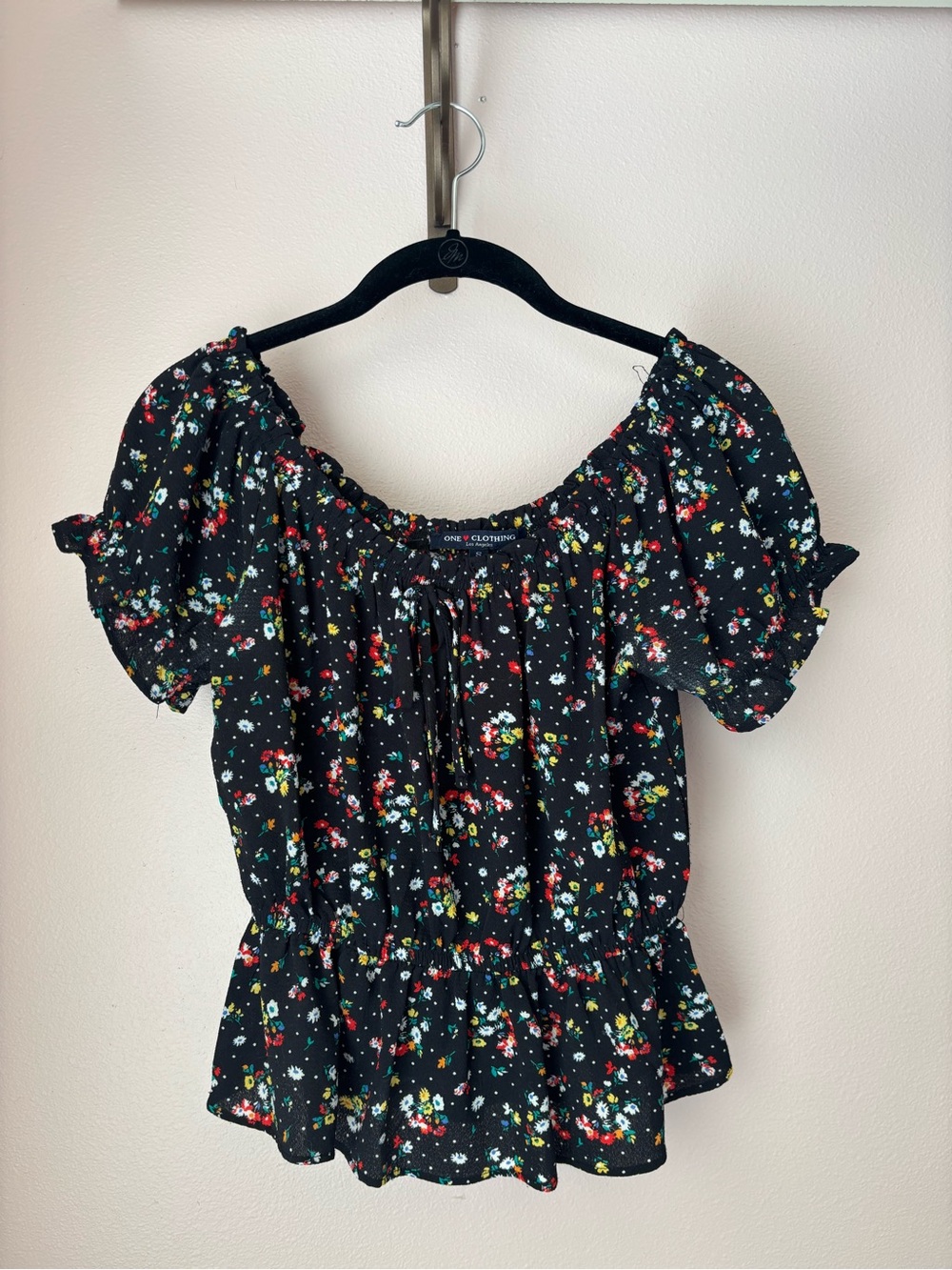 one clothing Black Floral Puff Sleeve Peplum Blouse